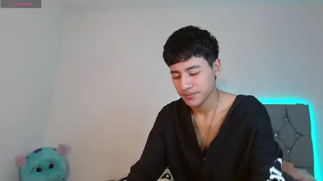 Sebas fire4 online show from 04/30/26, 03:51