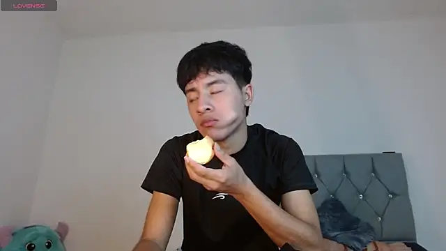 Sebas fire4 online show from 05/19/26, 10:38