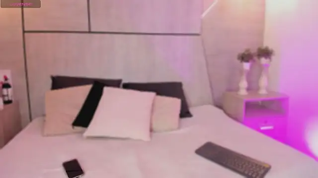 Lilyrousse  online show from 03/12/26, 07:31