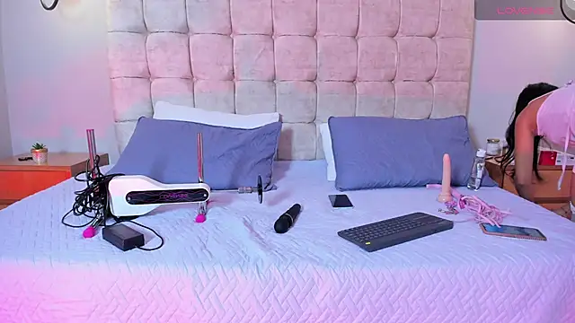 Katty cute19 online show from 04/23/26, 04:24