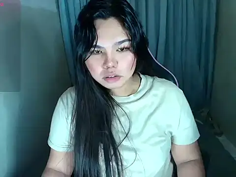 Snapshot of urasian_prettyrica chatting on 06/12/26, 09:25 urasian prettyrica online show from 06/12/26, 09:25
