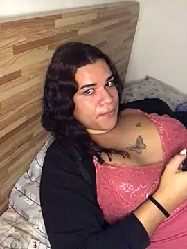 Gabrielaparaiso online show from 05/13/26, 01:08