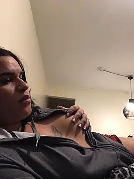 Gabrielaparaiso online show from 06/05/26, 01:56
