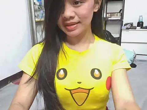 Snapshot of YunaBigCock chatting on 07/01/26, 11:23 YunaBigCock online show from 07/01/26, 11:23
