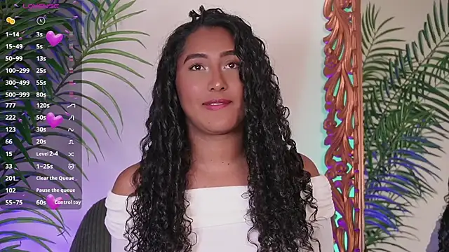 SoyJuliana 19 online show from 07/12/26, 01:35