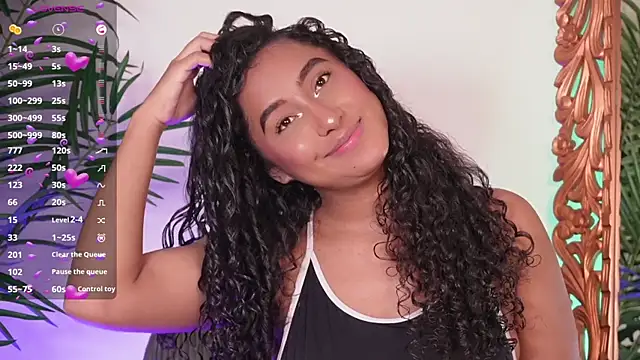 SoyJuliana 19 online show from 07/22/26, 12:08