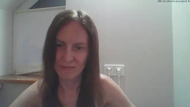 Snapshot of AnnaTight chatting on 06/04/26, 06:47 AnnaTight online show from 06/04/26, 06:47