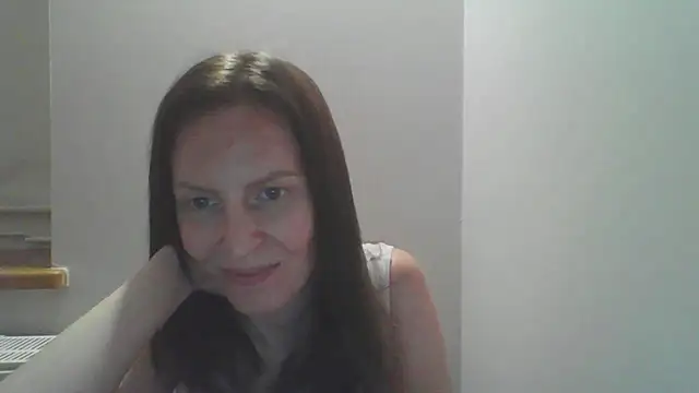 Snapshot of AnnaTight chatting on 06/11/26, 08:29 AnnaTight online show from 06/11/26, 08:29