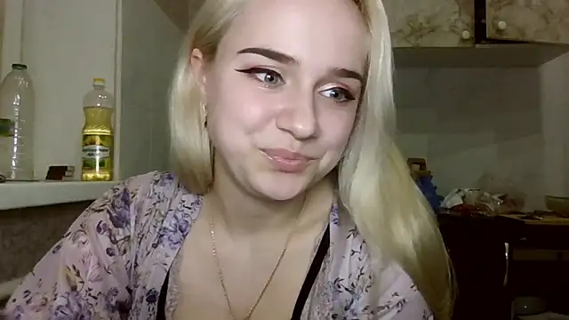 Barbie   girl online show from 03/13/26, 06:58