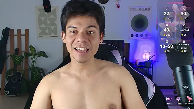 Kain davee online show from 03/22/26, 01:42