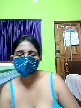 Snapshot of Sima4044 chatting on 03/26/26, 09:26 Sima4044 online show from 03/26/26, 09:26