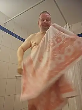 BigDaddyCooool online show from 04/05/26, 12:57