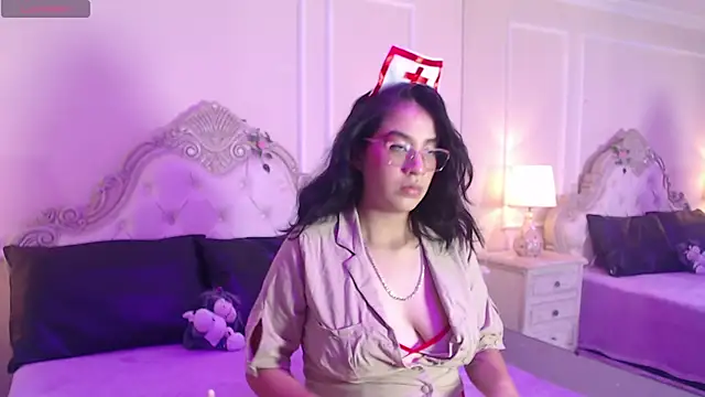 YayaQueen online show from 03/30/26, 12:06