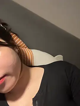 Beautiful roses online show from 03/13/26, 05:41