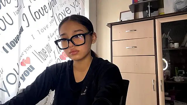 CatherineForbes online show from 03/27/26, 08:20