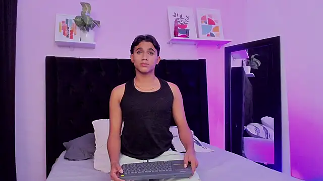 Morgan Bladee online show from 04/24/26, 05:10