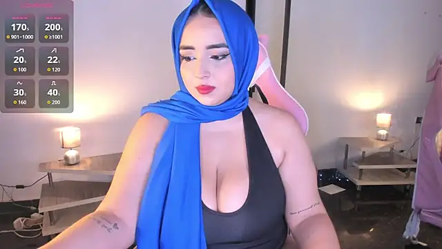 Snapshot of ThanaSaadii chatting on 05/10/26, 02:39 ThanaSaadii online show from 05/10/26, 02:39