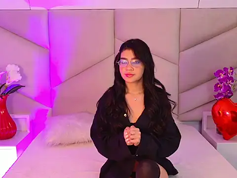 OliviaDiaz online show from 03/10/26, 07:52