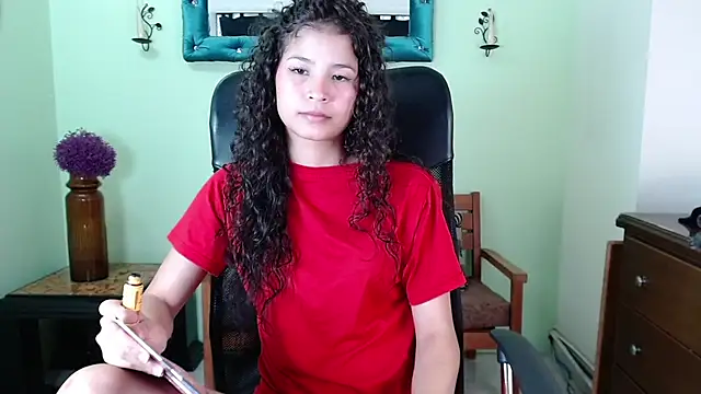 ChalonVera online show from 06/06/26, 08:02