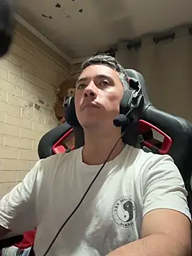 Cr1sXPorn online show from 03/11/26, 11:44