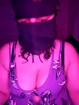 karamil69sxx online show from 03/14/26, 10:04