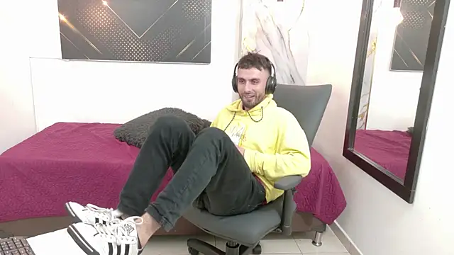 KingOfTemptation online show from 05/15/26, 03:24