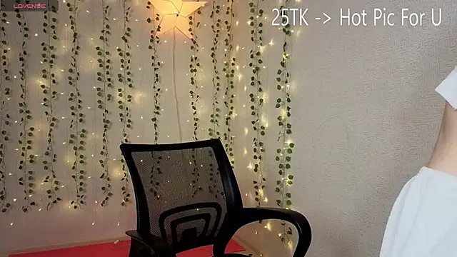 Sweet Pussy Girl online show from 04/26/26, 10:13