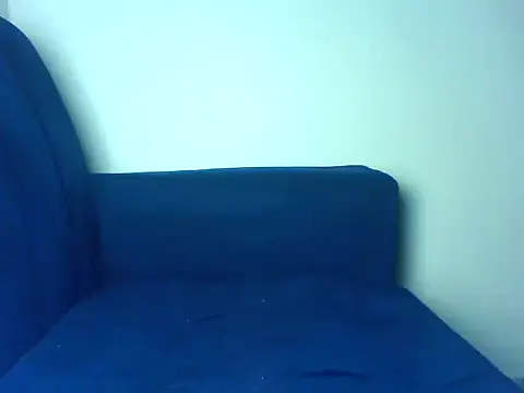 Snapshot of Iceylips chatting on 03/25/26, 07:09 Iceylips online show from 03/25/26, 07:09