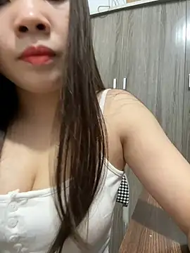 sunflower-256 online show from 03/09/26, 01:59