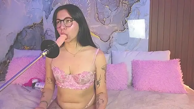 Snapshot of abbycandhy chatting on 06/17/26, 03:13 abbycandhy online show from 06/17/26, 03:13