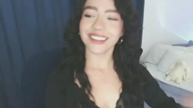 Snapshot of Katiieee chatting on 06/24/26, 03:38 Katiieee online show from 06/24/26, 03:38