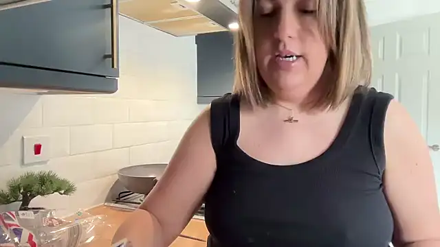 annabellewarick online show from 03/23/26, 09:57