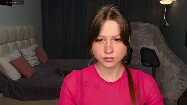 Kristy Bell1 online show from 03/26/26, 10:15