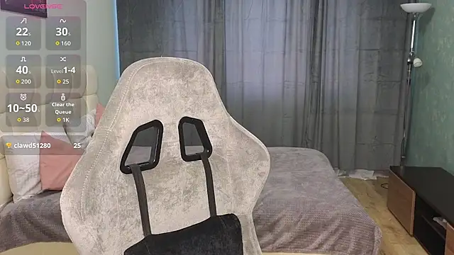 Kristy Bell1 online show from 04/10/26, 07:35