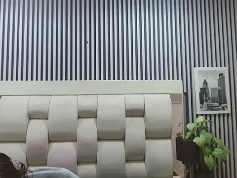 Alex Wolft online show from 04/23/26, 11:31