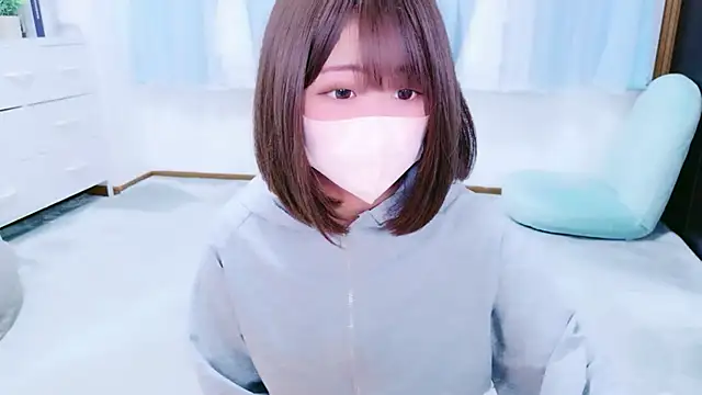 Snapshot of TSU-YU chatting on 05/27/26, 06:43 TSU-YU online show from 05/27/26, 06:43
