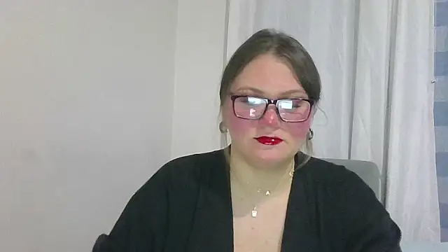 MuseChic Wild online show from 04/14/26, 07:53