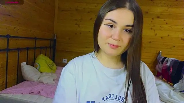 LucyMur online show from 03/31/26, 03:12