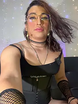 Naughtygirlts online show from 05/27/26, 06:49