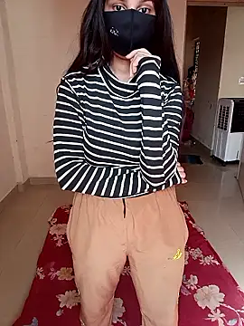 Divya3107 online show from 06/07/26, 03:21