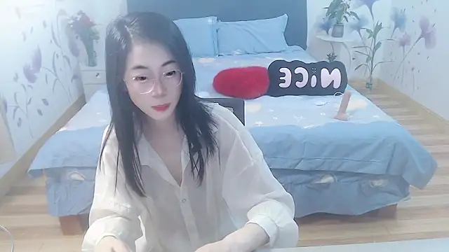 mila-baby-99 online show from 04/07/26, 01:17