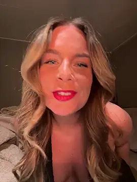 melanieeB online show from 03/18/26, 08:56