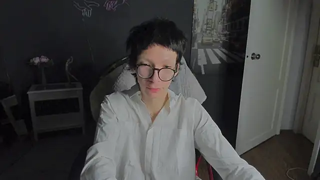 Tommy Stars online show from 04/19/26, 08:33