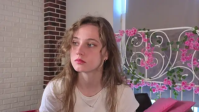 RubieHeiser online show from 04/10/26, 09:25