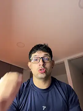 TroyeSavage online show from 05/26/26, 10:22