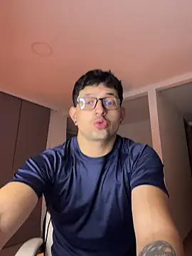 TroyeSavage online show from 05/29/26, 10:35