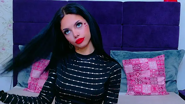 NataliaCroft online show from 04/09/26, 02:22