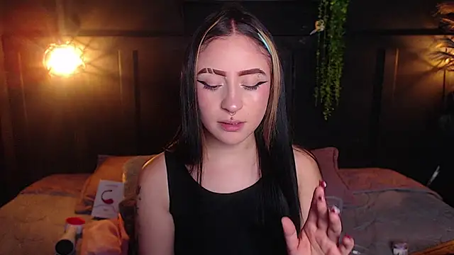 melodygirl2   online show from 03/10/26, 07:41