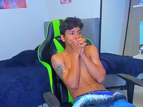 PaulTallx online show from 03/12/26, 01:01