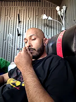 Snapshot of 2smooth91 chatting on 03/13/26, 11:44 2smooth91 online show from 03/13/26, 11:44